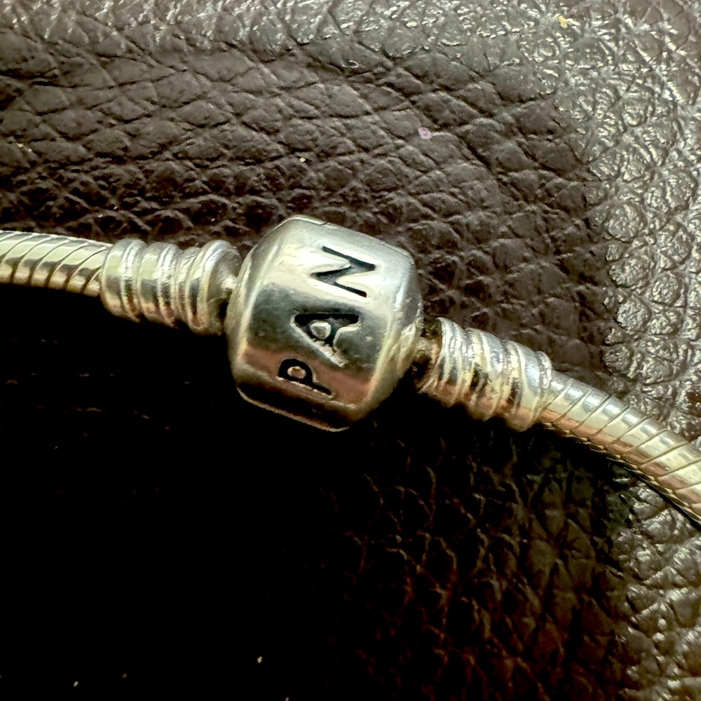 Authentic Pandora bracelet Silver - Picture 3 of 3